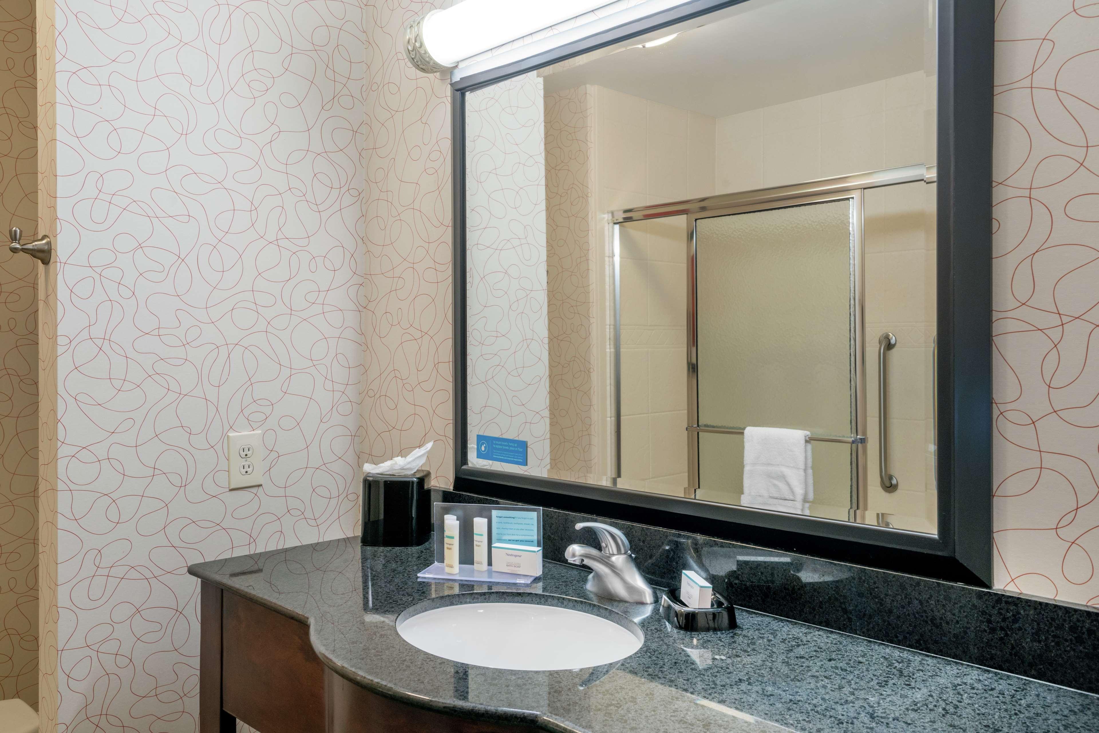 Hampton Inn Richmond - Airport Sandston Exteriér fotografie