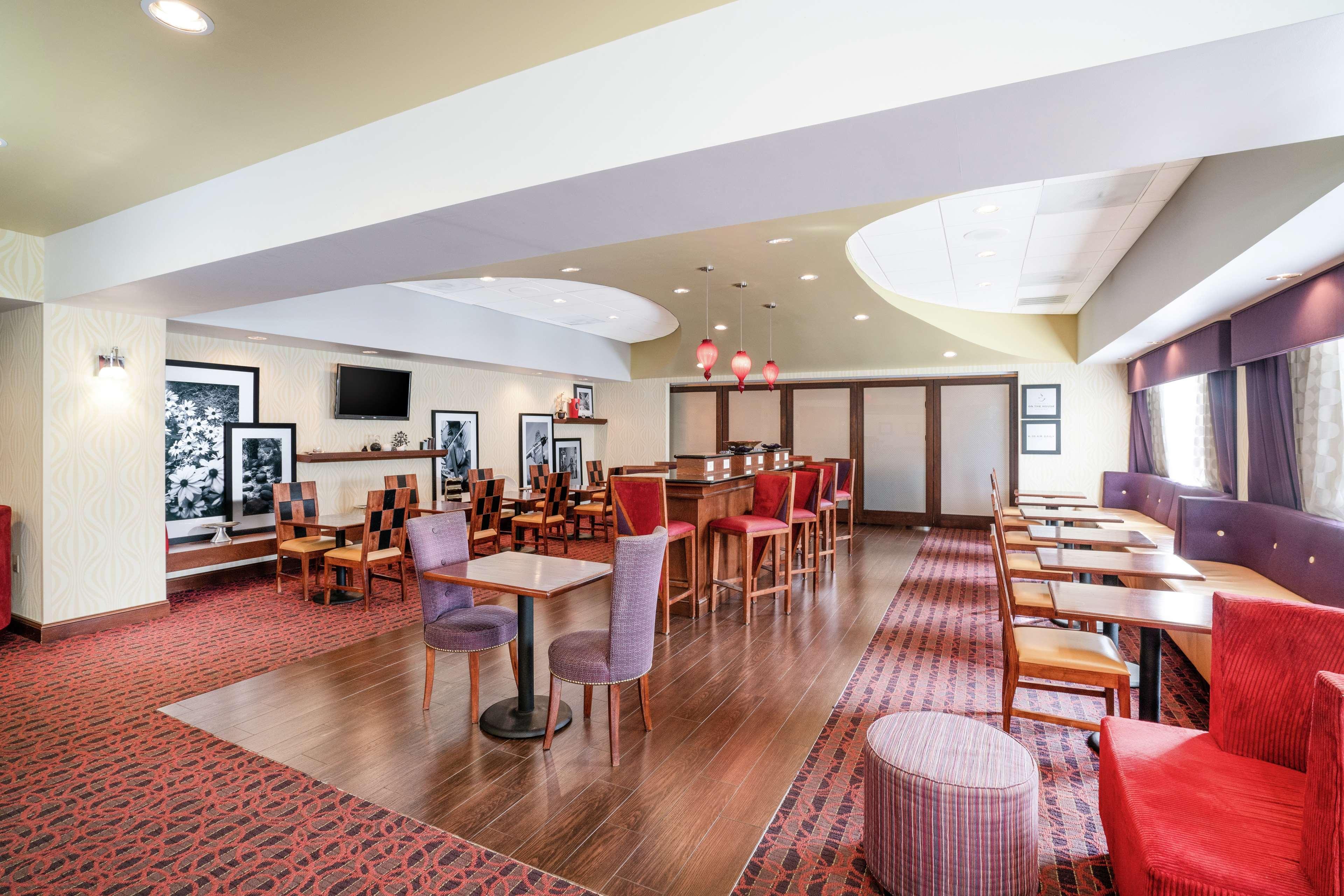Hampton Inn Richmond - Airport Sandston Exteriér fotografie